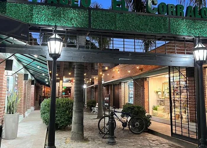 Paseo El Corralon